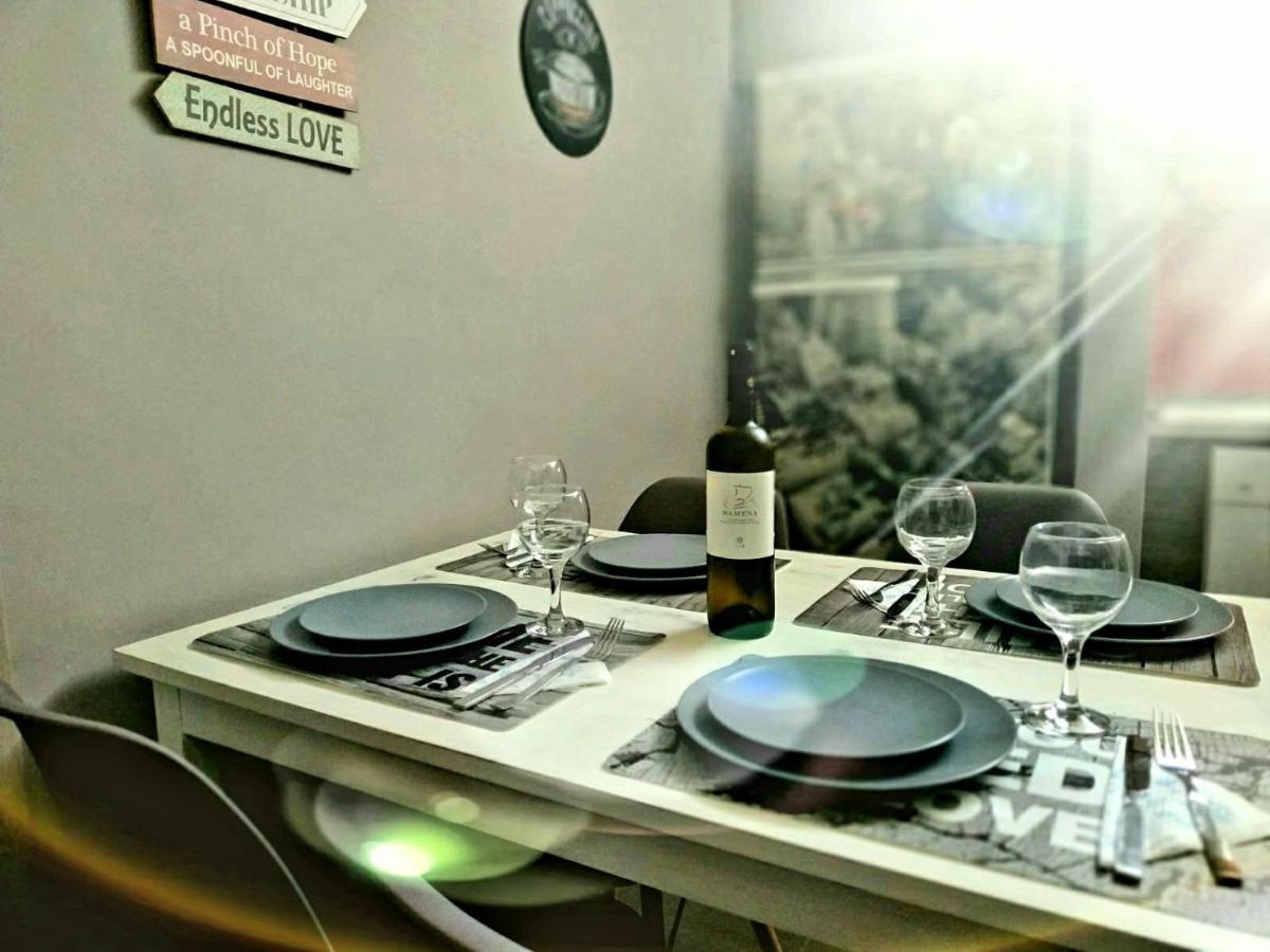 Ilias' Cosy And Relaxing Apartment Афины Экстерьер фото