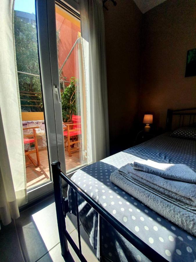 Ilias' Cosy And Relaxing Apartment Афины Экстерьер фото